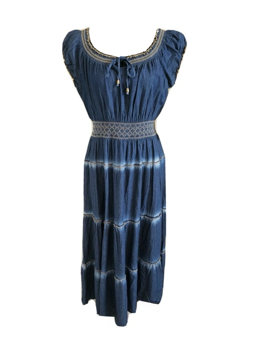 NWT Indigo & Lace Smocked Dress- Women’s Petite Medium